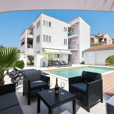 Apartmani Leona بيبينيا المظهر الخارجي الصورة