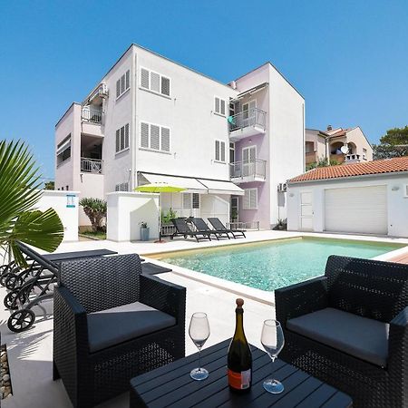 Apartmani Leona بيبينيا المظهر الخارجي الصورة