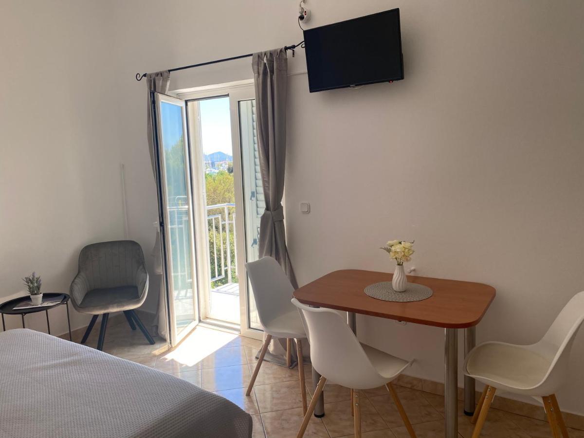Apartmani Leona بيبينيا المظهر الخارجي الصورة