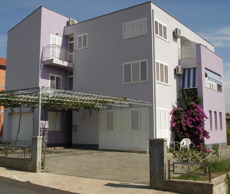 Apartmani Leona بيبينيا المظهر الخارجي الصورة