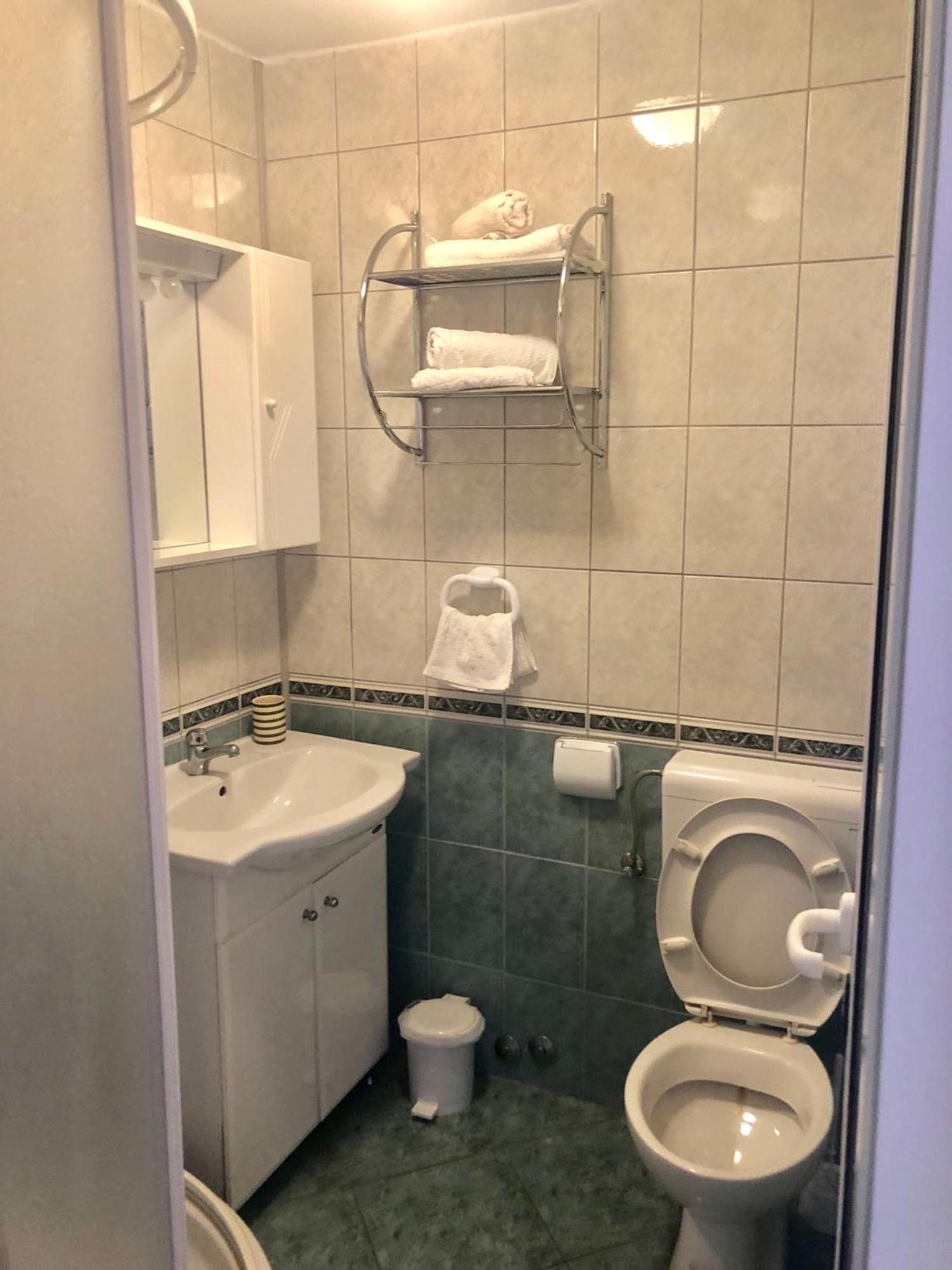Apartmani Leona بيبينيا المظهر الخارجي الصورة