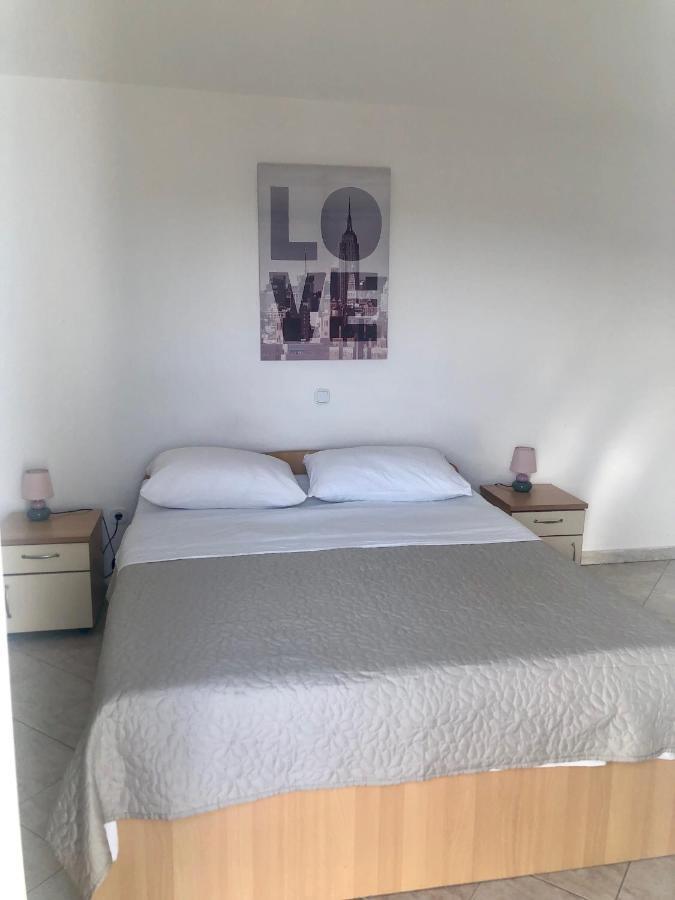 Apartmani Leona بيبينيا المظهر الخارجي الصورة