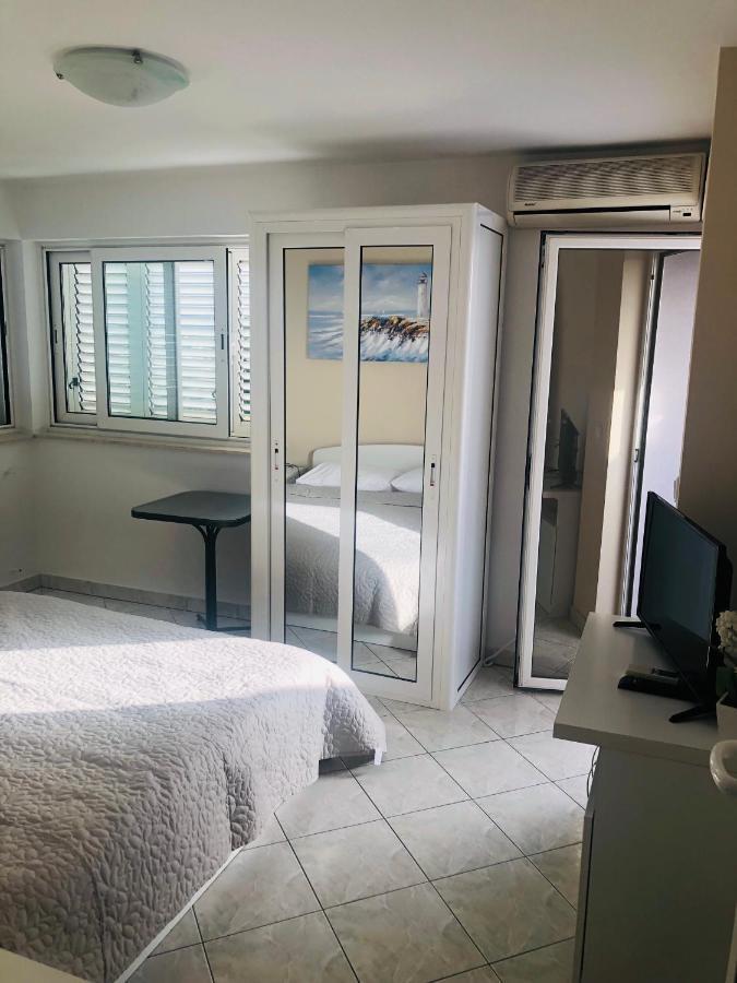 Apartmani Leona بيبينيا المظهر الخارجي الصورة